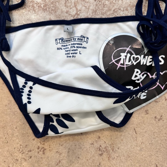 New Flowers by Zoe Bikini Girls Size L/10 - Picture 4 of 4